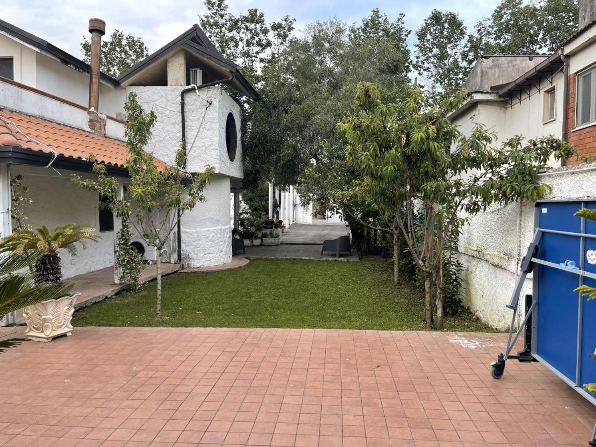 Villa Avvocato Catapano Pontecagnano Exteriér fotografie